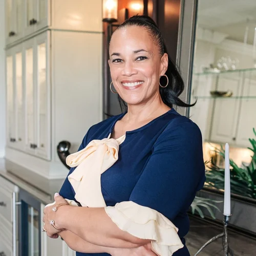 Picture of Deena Carvajal